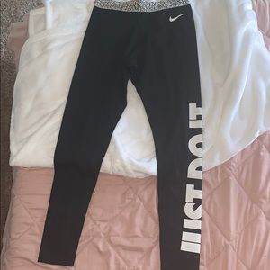 Nike leggings